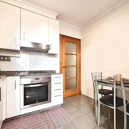 Laya * إيسلا دي أروسا